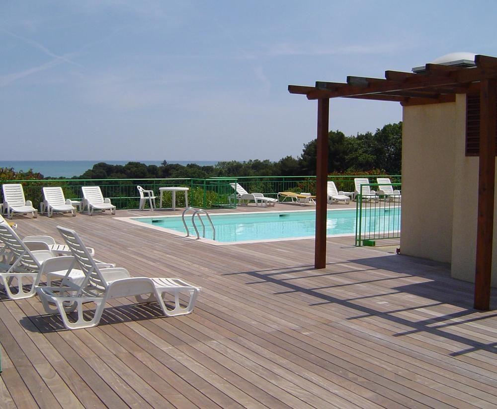 Inter-Hotel Sea Side Park Villeneuve-Loubet Esterno foto